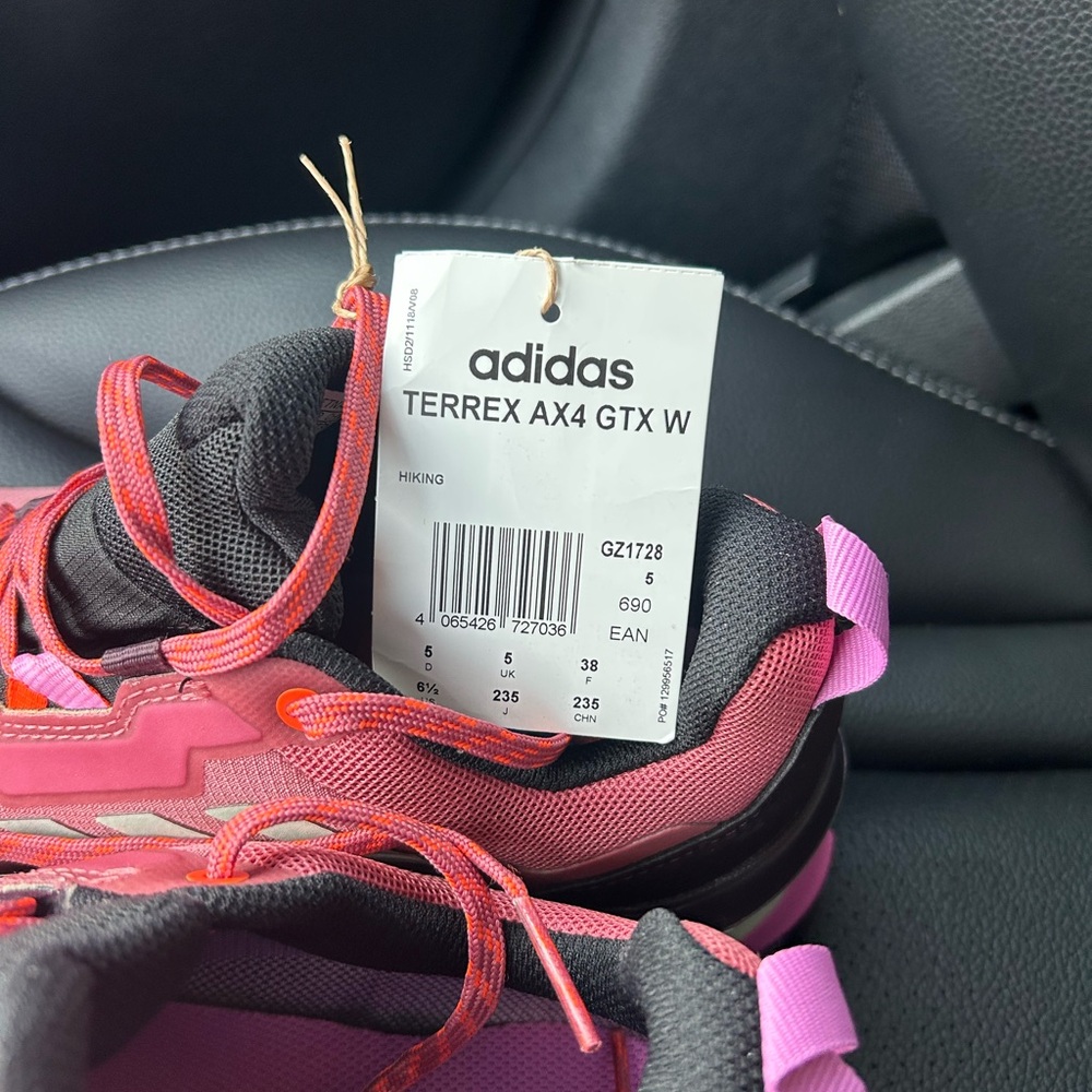 NWOT Adidas Gore-Tex Women's Hiking Trail Shoes - Picture 4 of 8